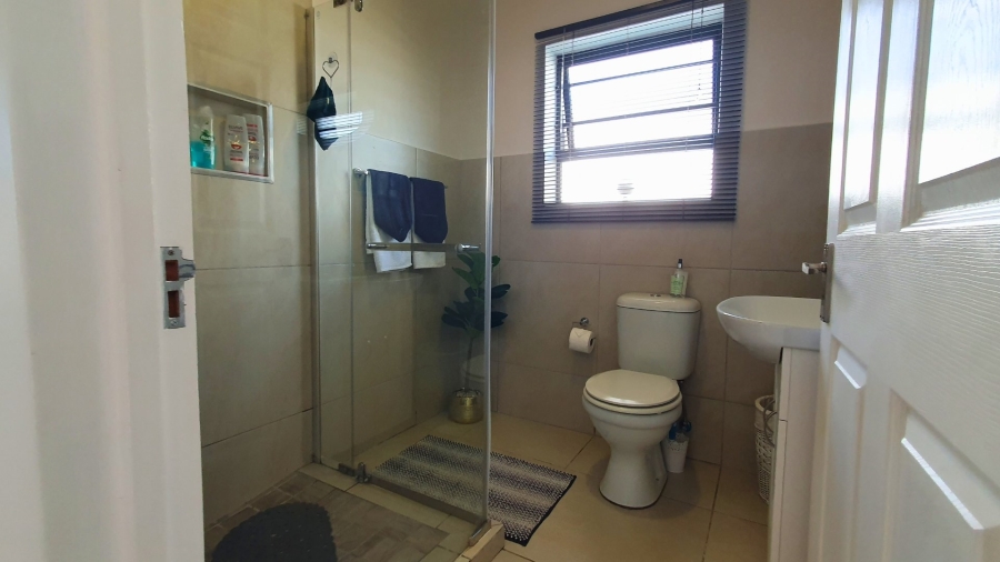 2 Bedroom Property for Sale in Dana Bay Western Cape